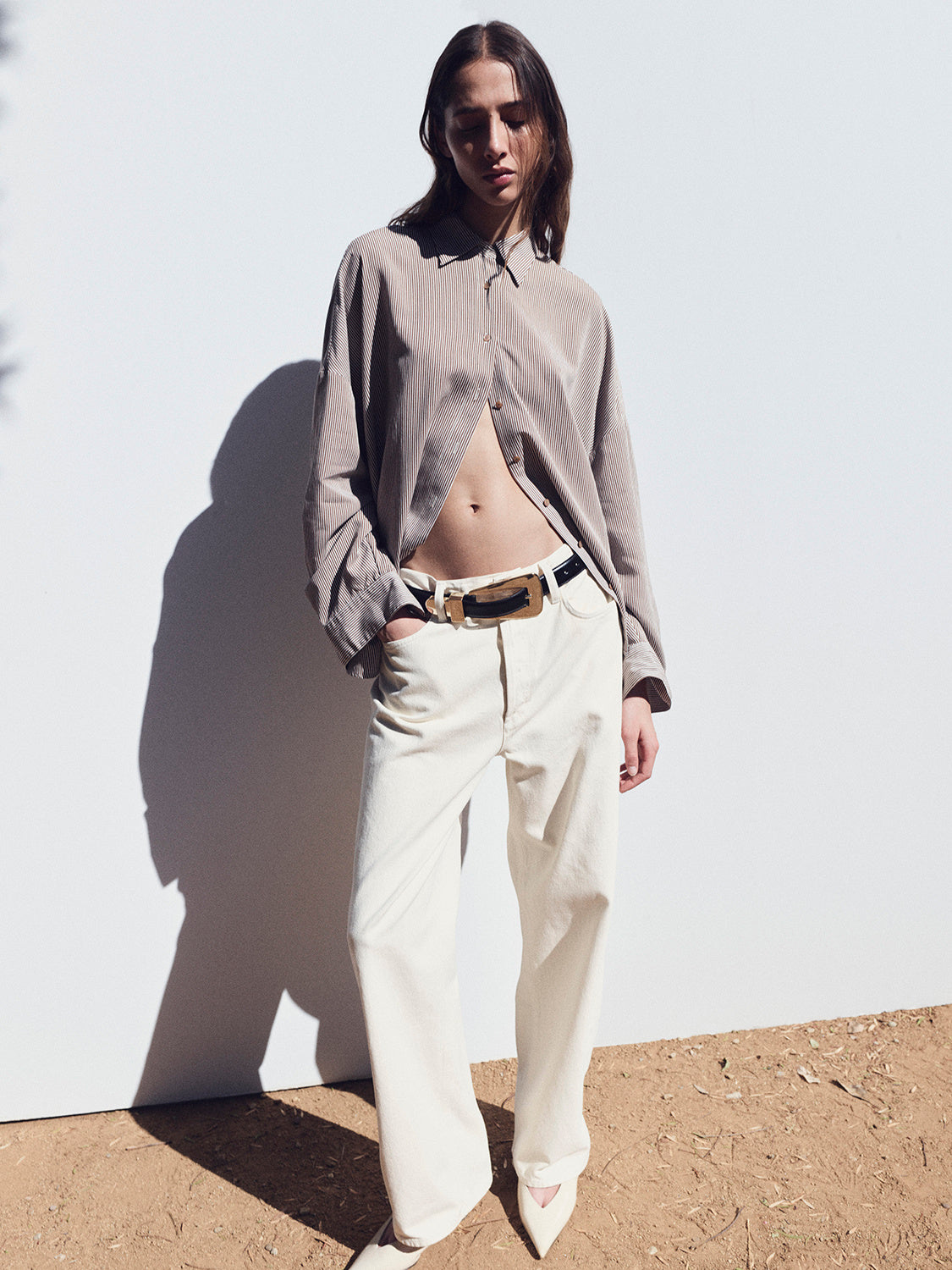 LOW SLUNG BAGGY IN SOLAR