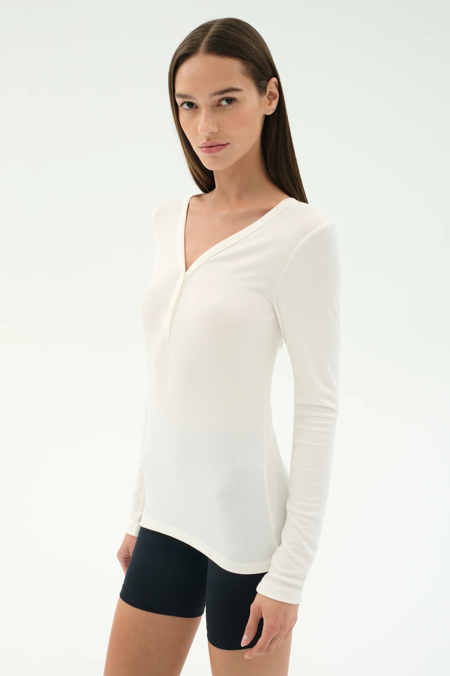 LOUISE RIB HENLEY