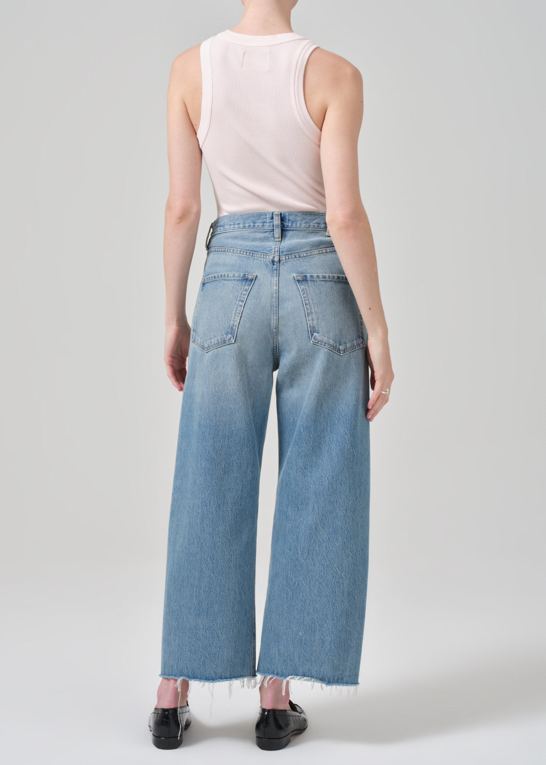 AYLA RAW HEM CROP