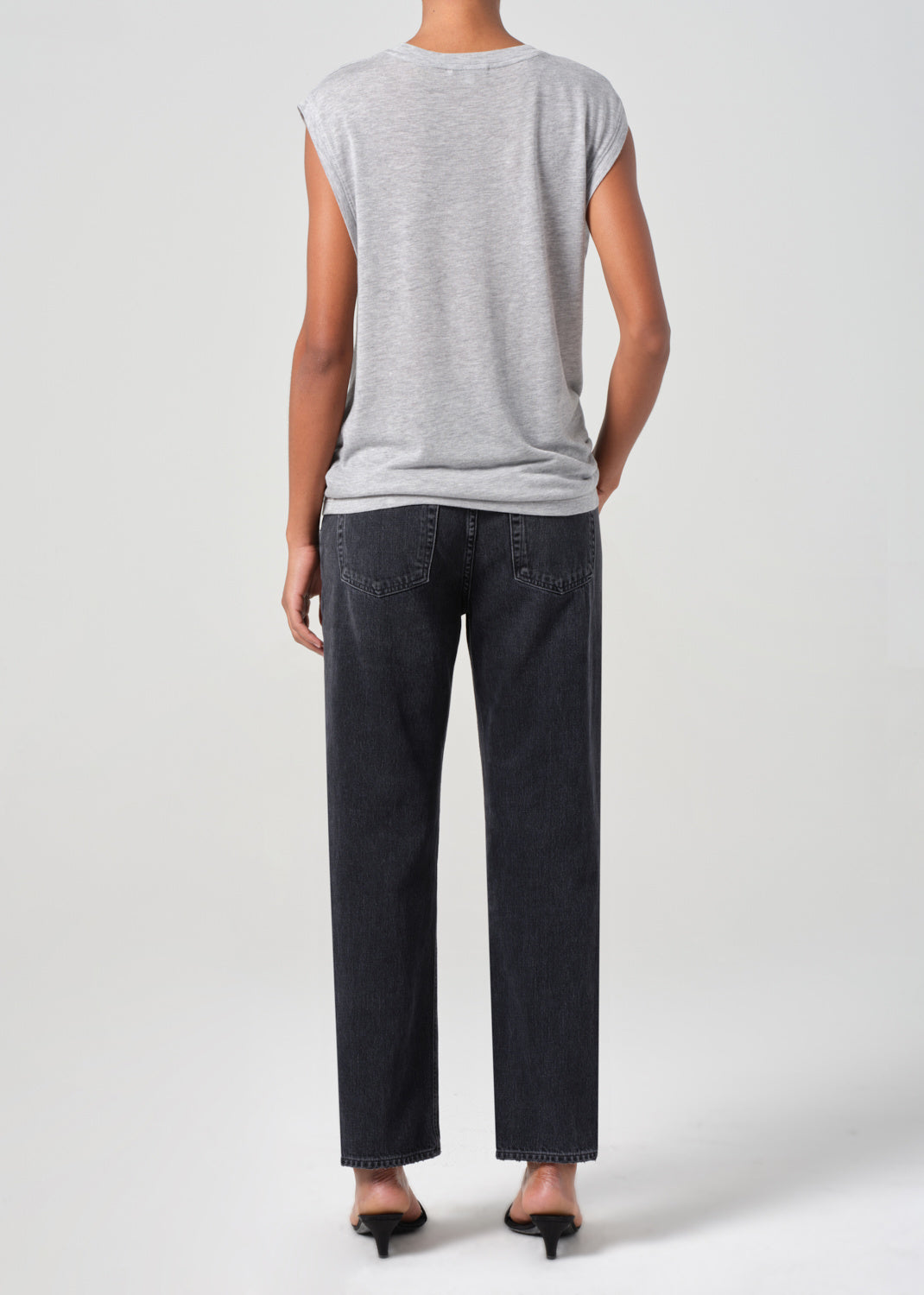 VALEN JEAN IN HITCH