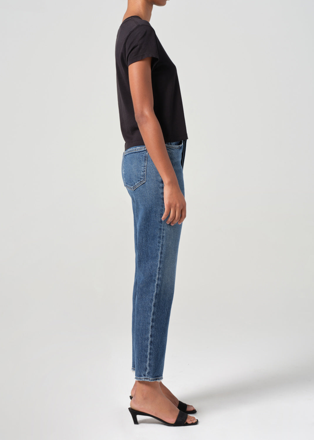 90'S PINCH WAIST CROP IN SOLACE