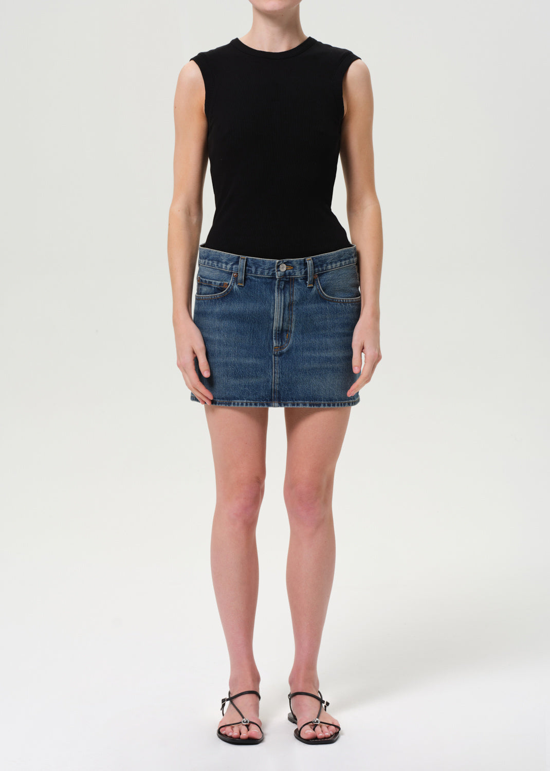 ALEK MINI IN DWELL
