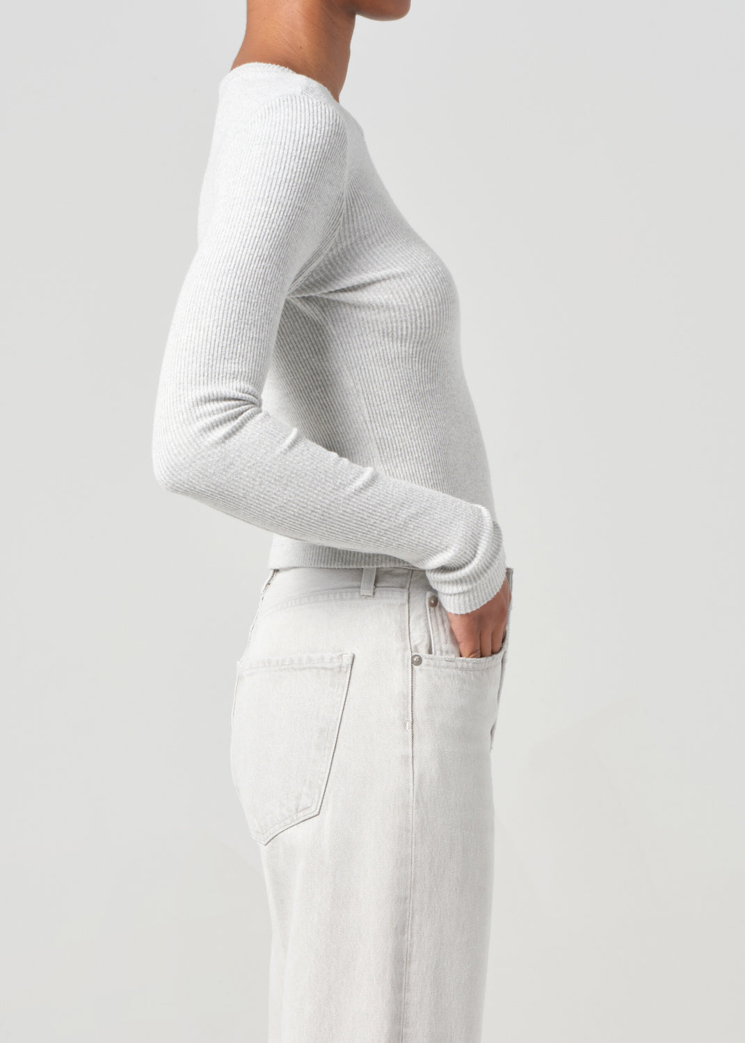 ALMA SHRUNKEN CREW NECK