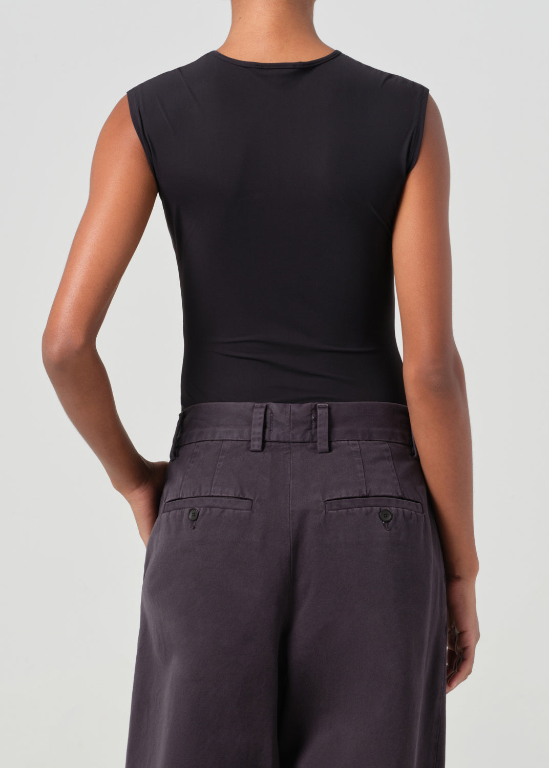AURA SLEEVELESS BODYSUIT