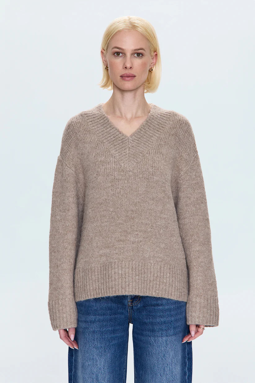 TALIA CHUNKY V-NECK L/S SWEATER