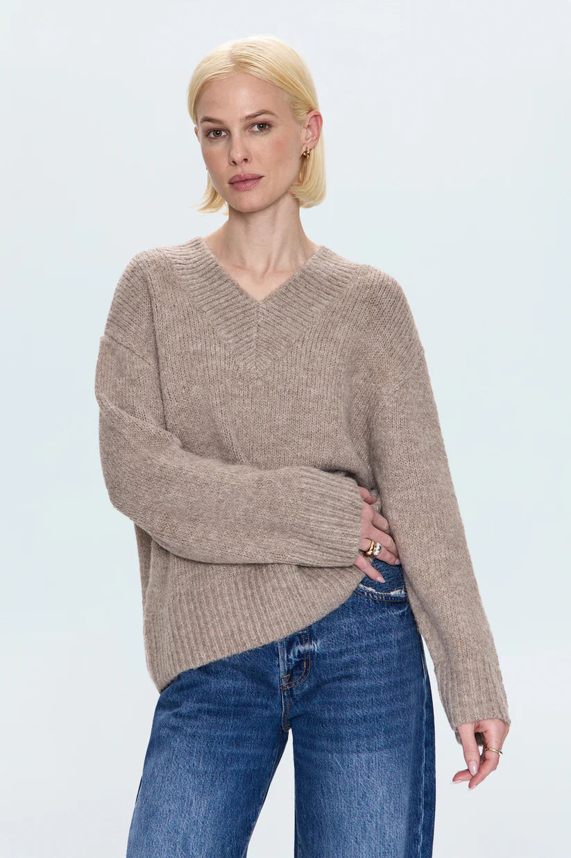 TALIA CHUNKY V-NECK L/S SWEATER