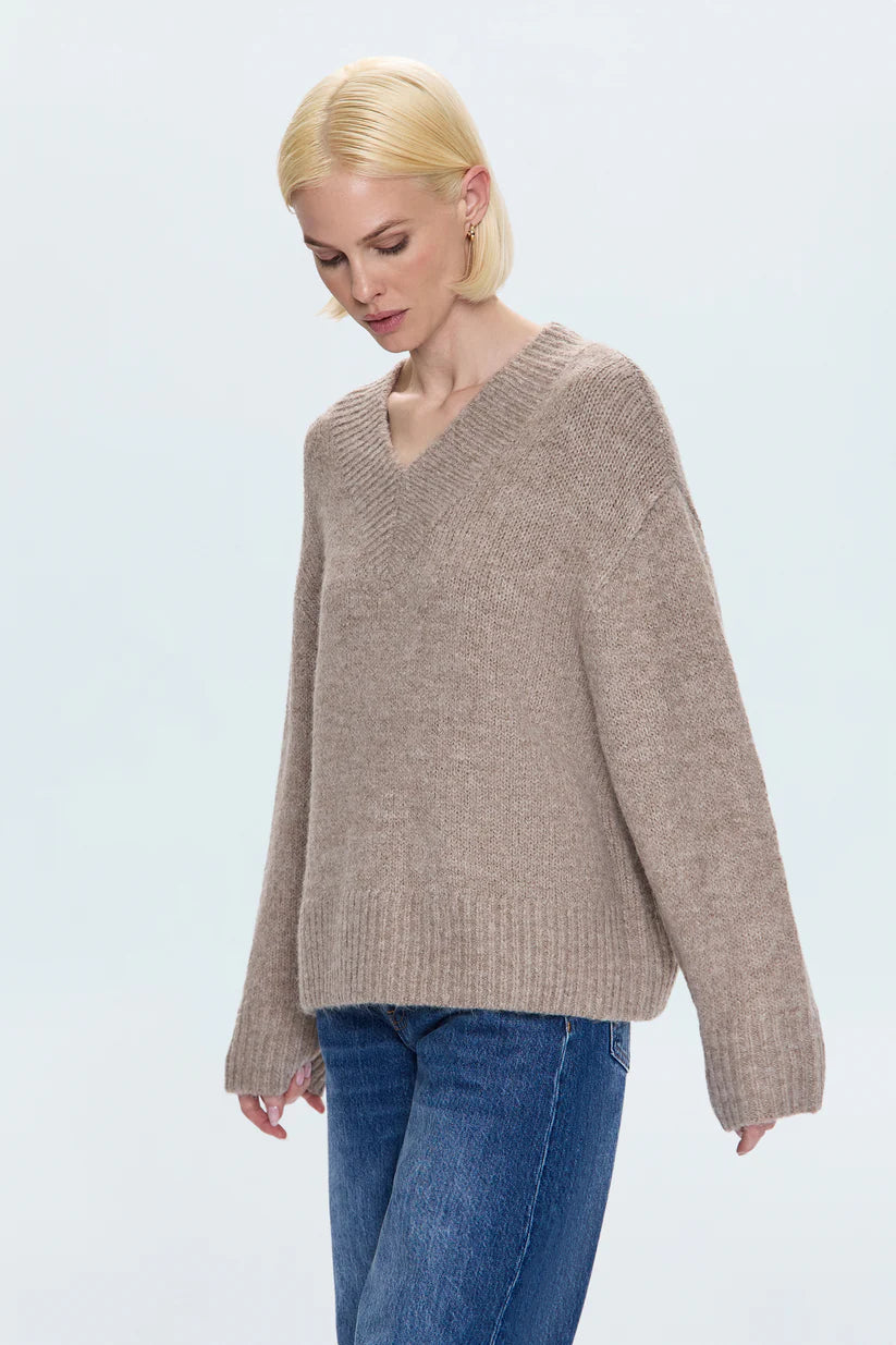 TALIA CHUNKY V-NECK L/S SWEATER