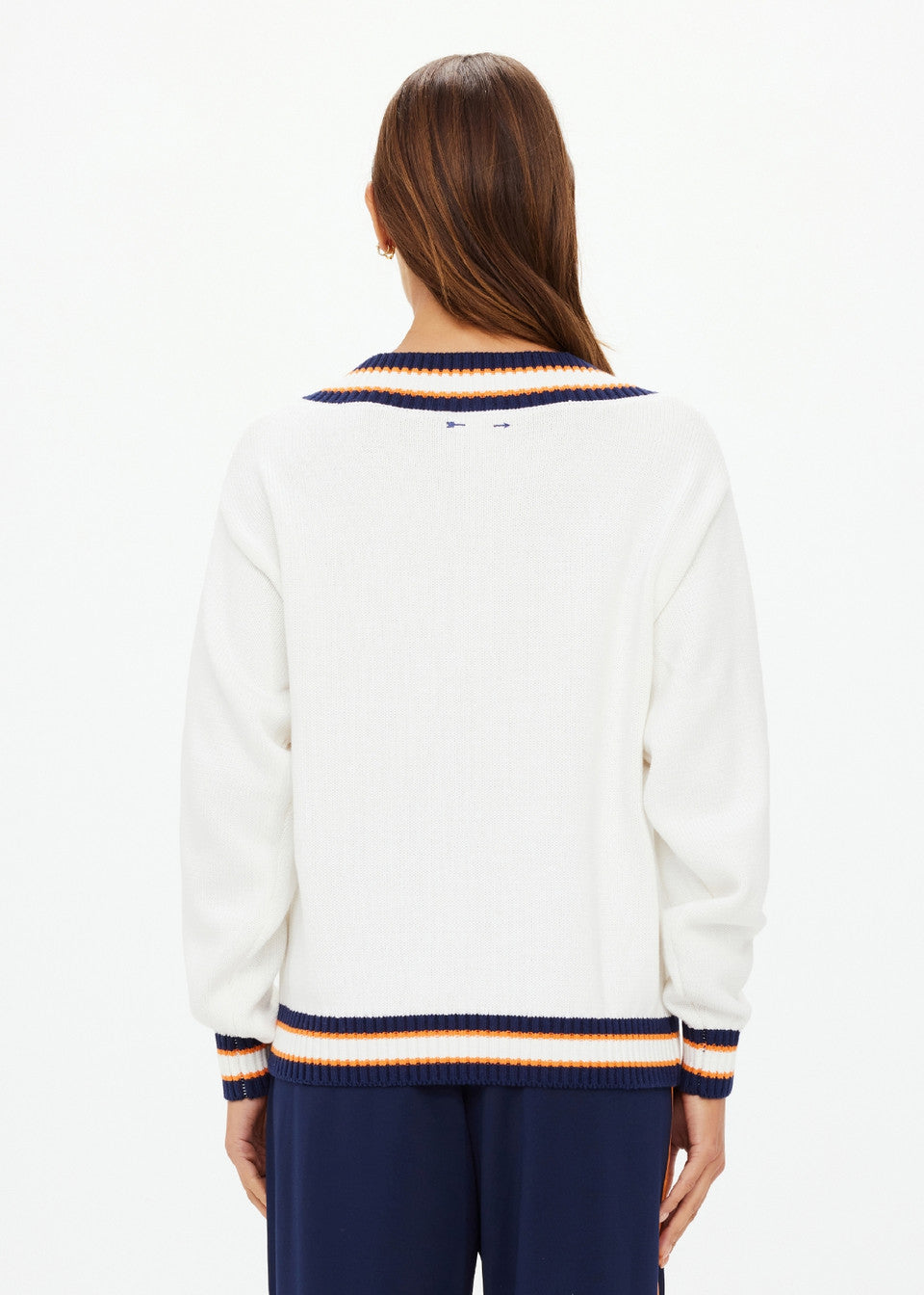 JOSETTE V NECK KNIT SWEATER