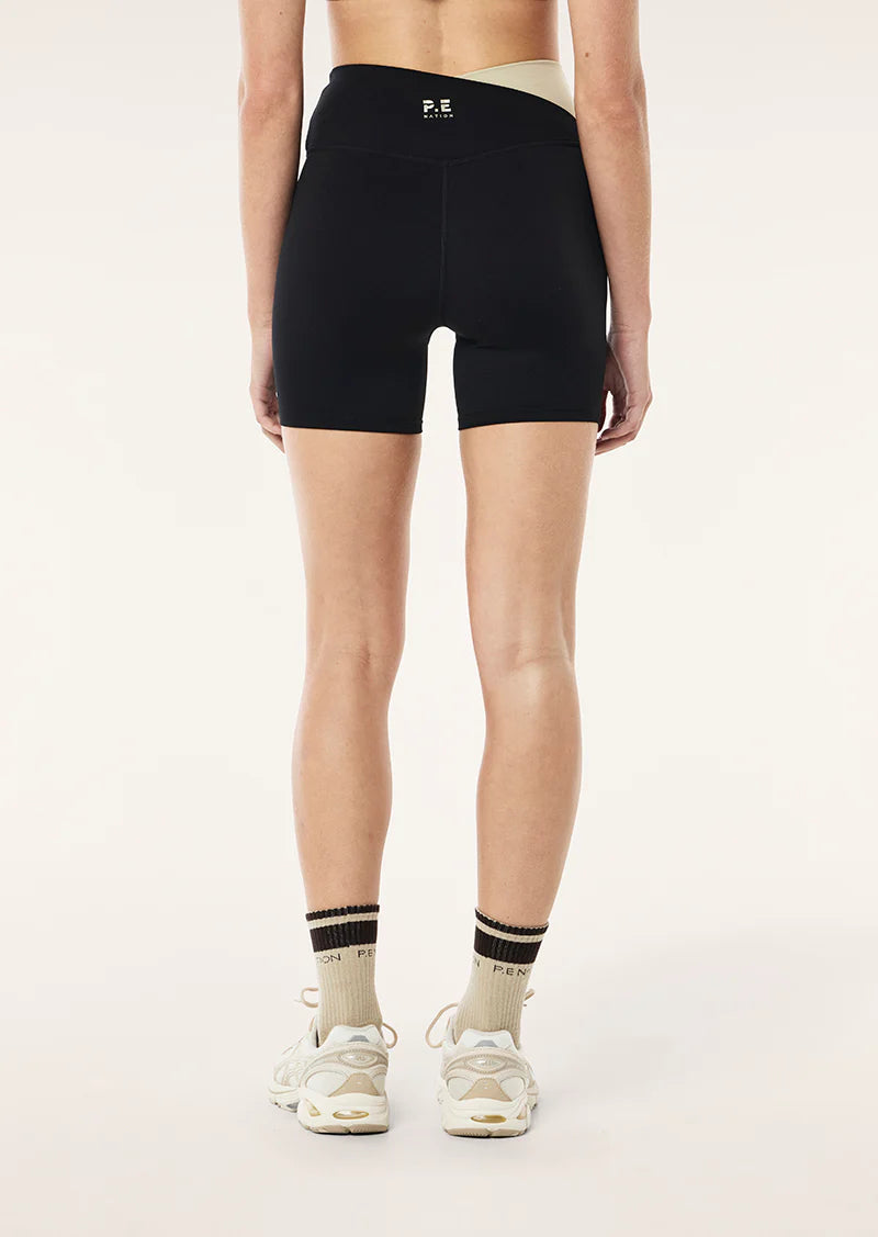 WANDER 5" BIKE SHORT