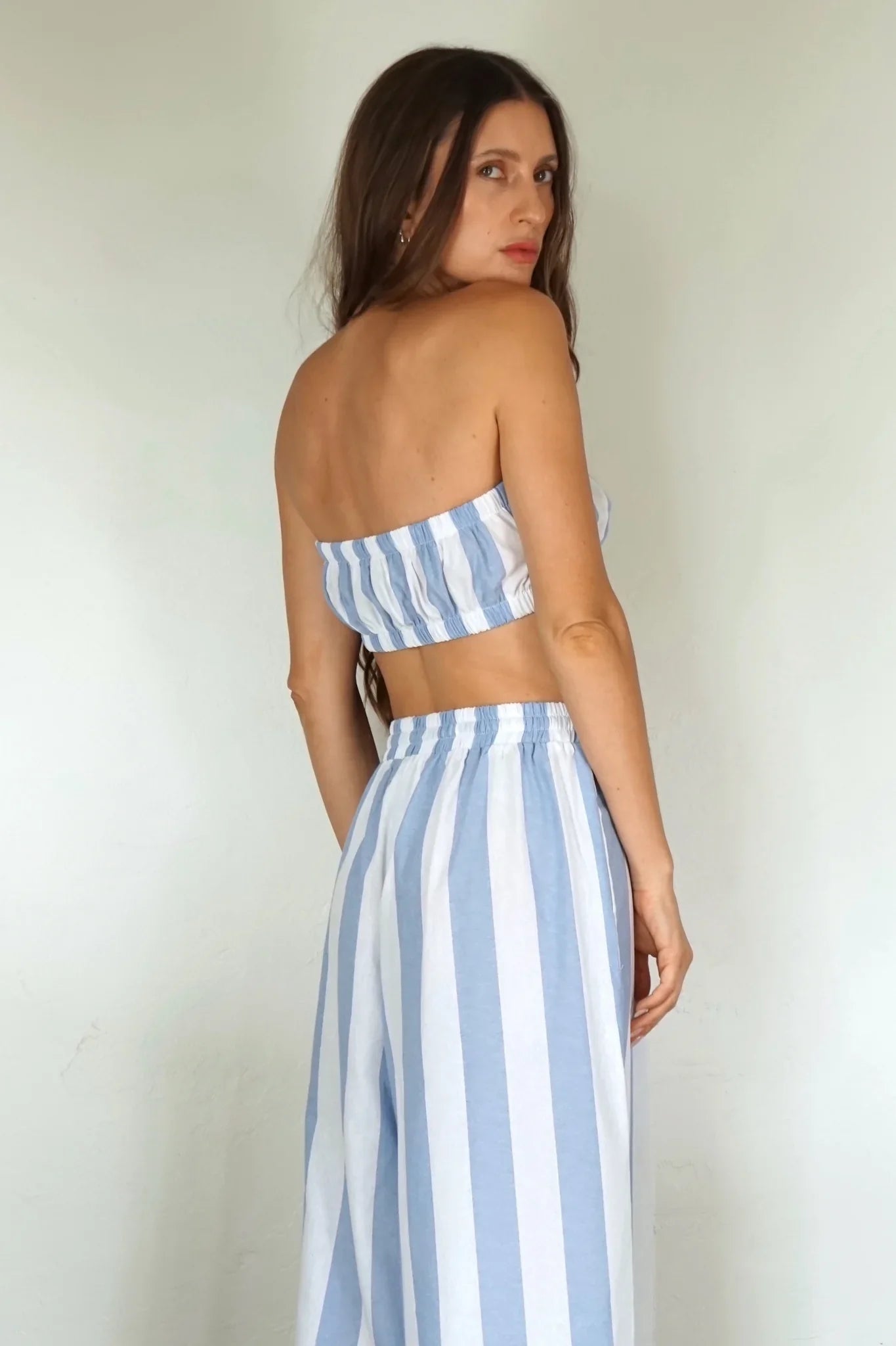 SHOP SHANI