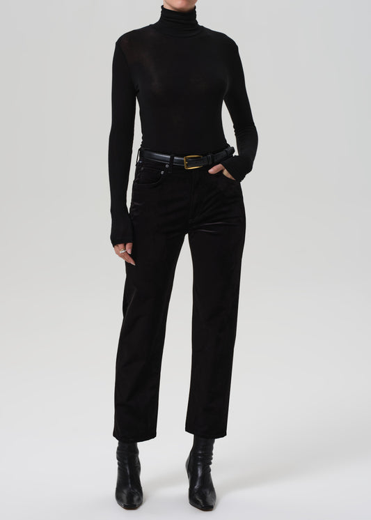 DELFINA IN VELVET