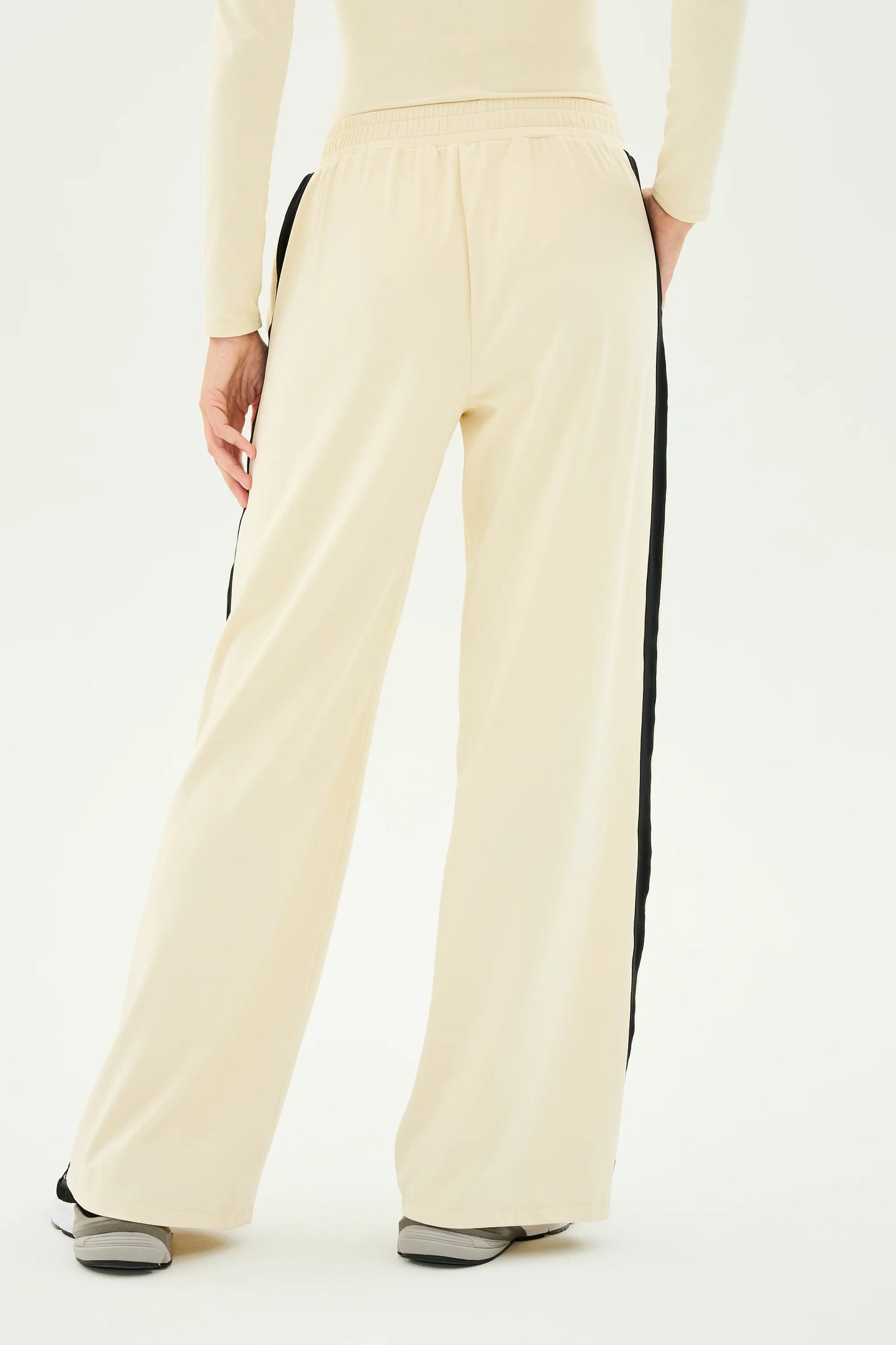 LUCA AIRWEIGHT TROUSER WITH STRIPE