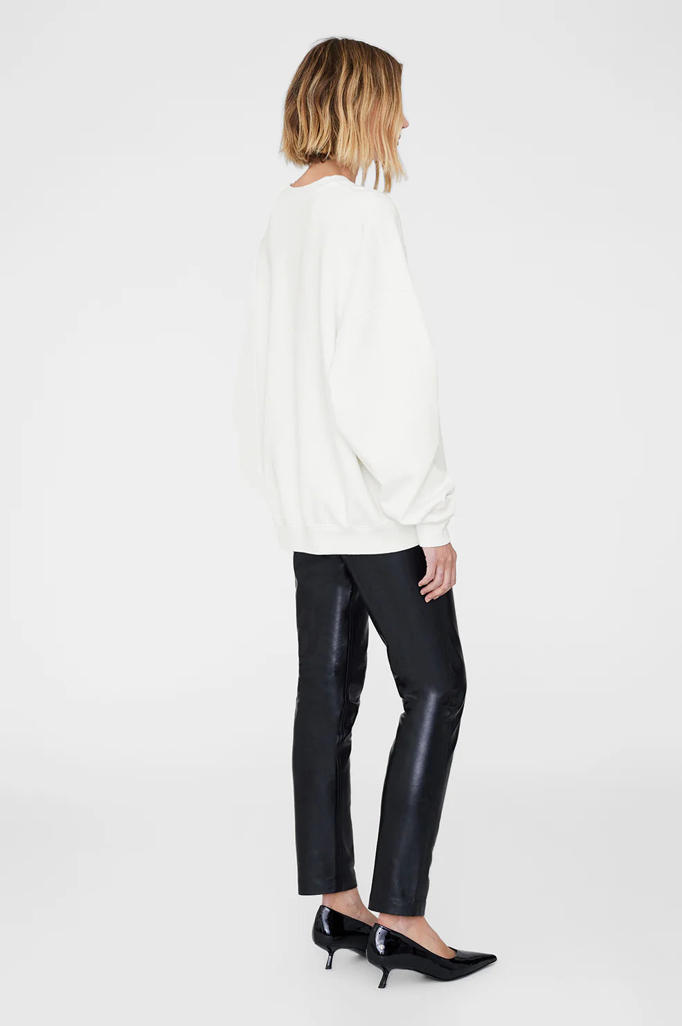 MILES OVERSIZED SWEATSHIRT