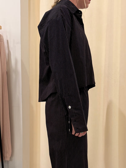 UPCYCLED CROP POP SHIRT POPLIN PINSTRIPE