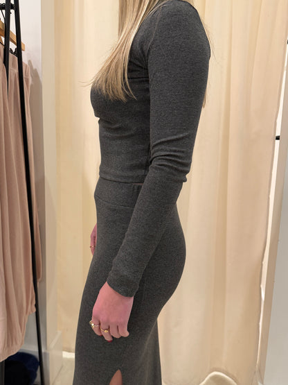 UPCYCLED MOCK NECK RIB TOP