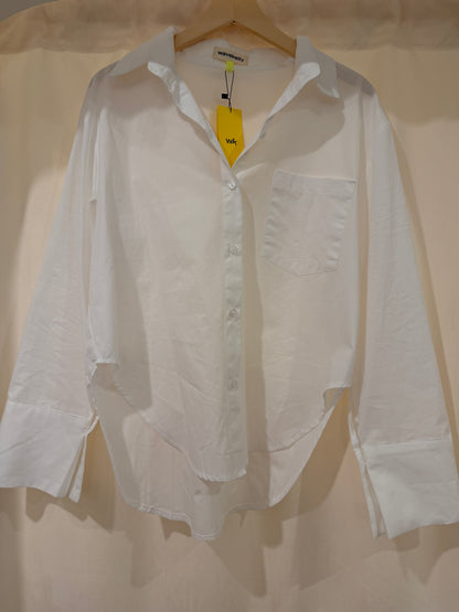 OVERSIZED BUTTON DOWN SHIRT