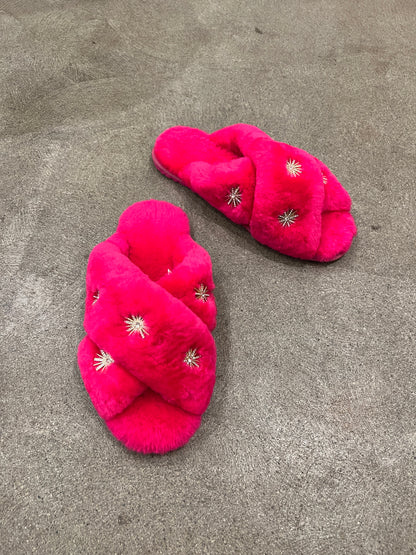 SHEEPSKIN SLIPPERS WITH RHINESTONE