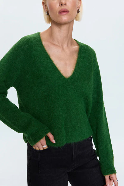 KIT V-NECK LONG SLEEVE SWEATER