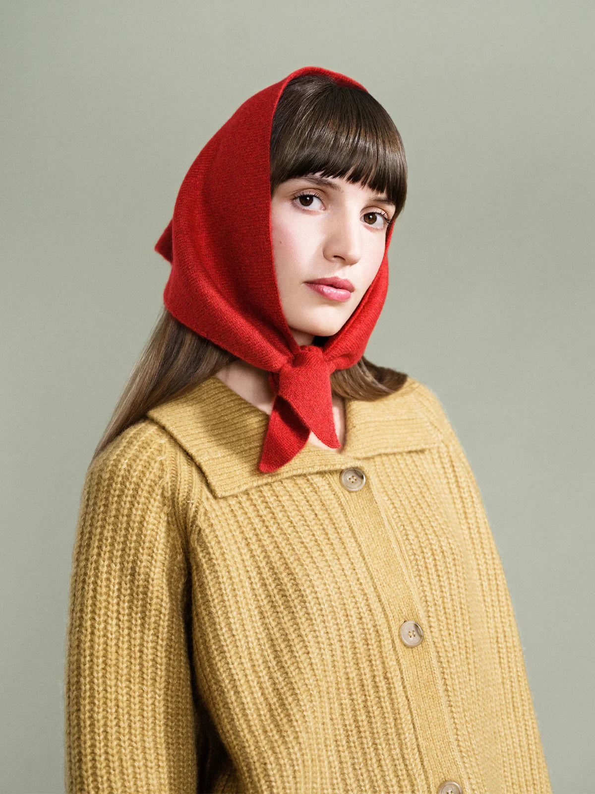 CASHMERE TRIANGLE SCARF